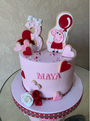 Peppa Pig Cake (Fondant) (20cm)