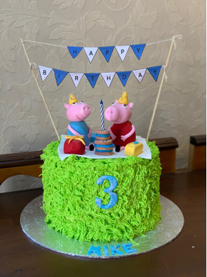 Peppa Pig Picnic Cake (20cm)